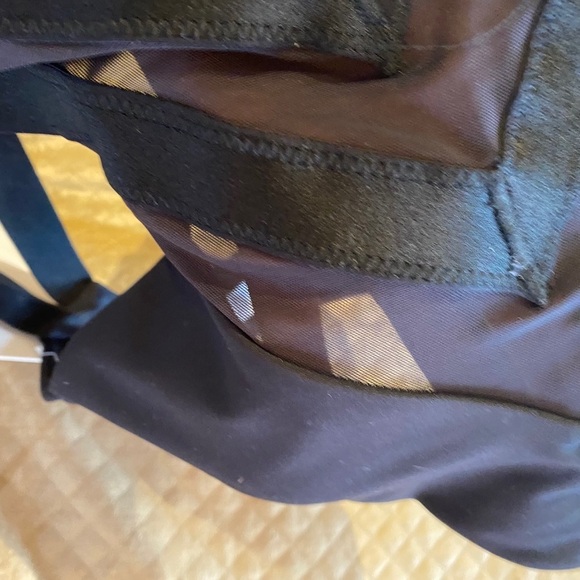 NWT Amari Active Blush Sports Bra size XS - Picture 7 of 9